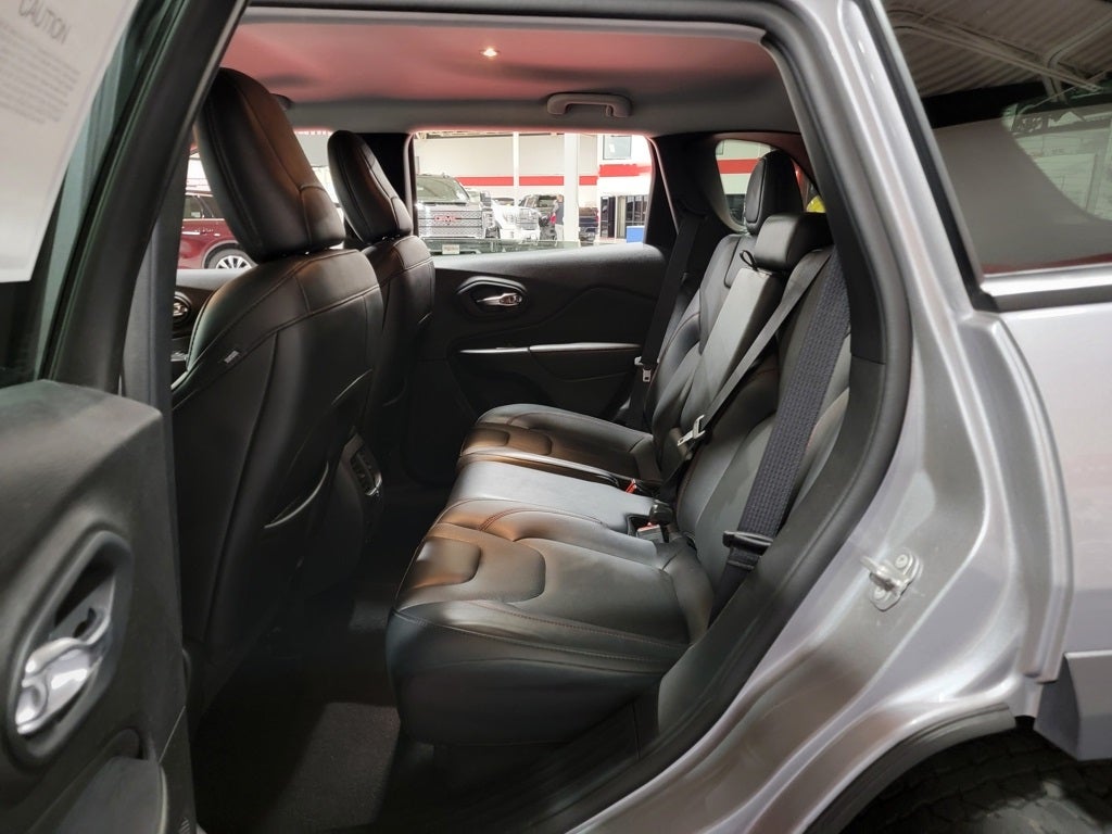 2021 Jeep Cherokee Trailhawk