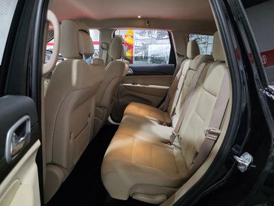2019 Jeep Grand Cherokee Laredo E