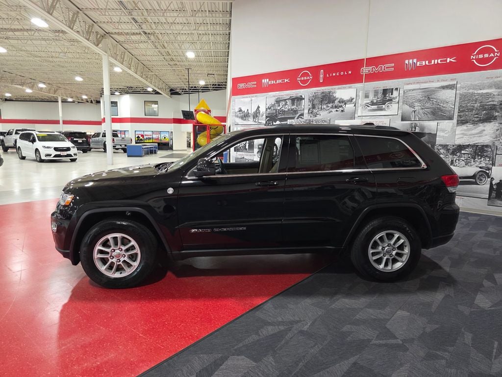2019 Jeep Grand Cherokee Laredo E