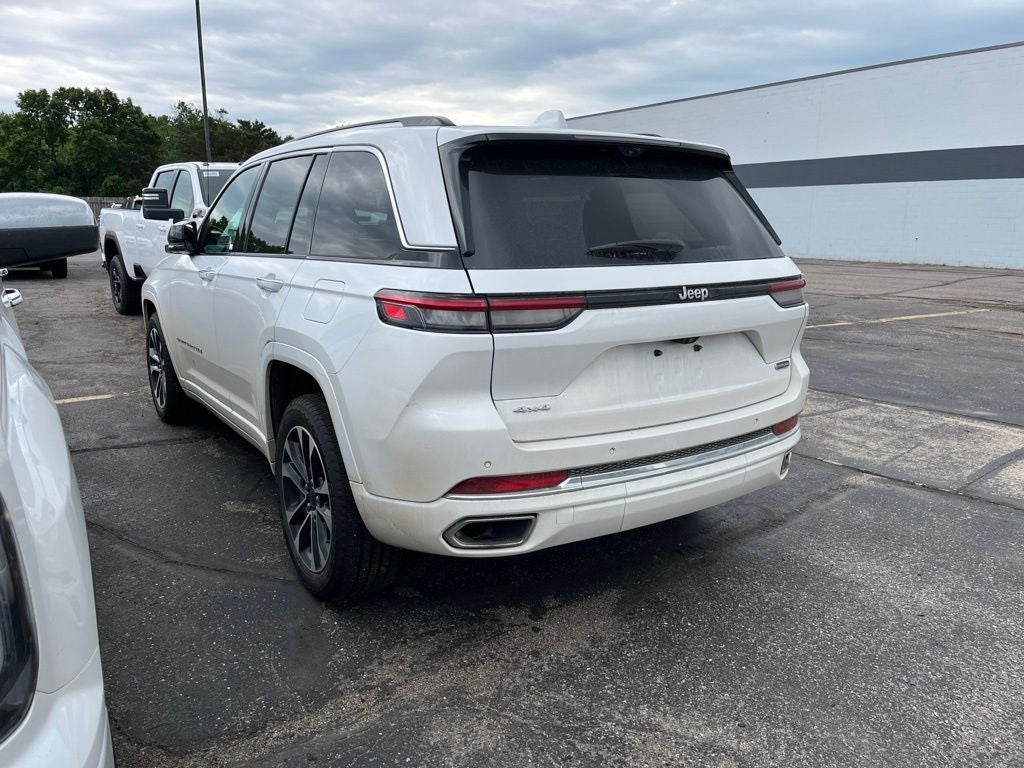 2022 Jeep Grand Cherokee Overland