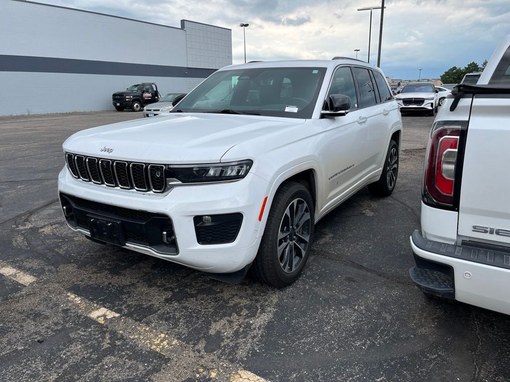 2022 Jeep Grand Cherokee Overland