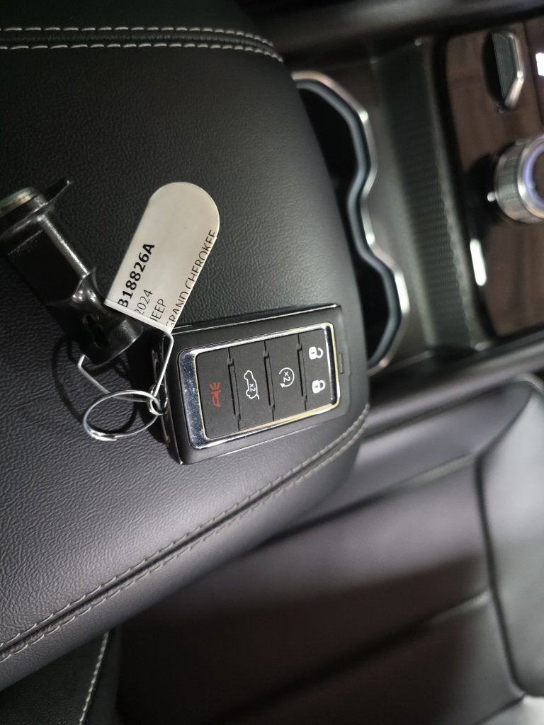 2024 Jeep Grand Cherokee L Limited Carbravo Certified