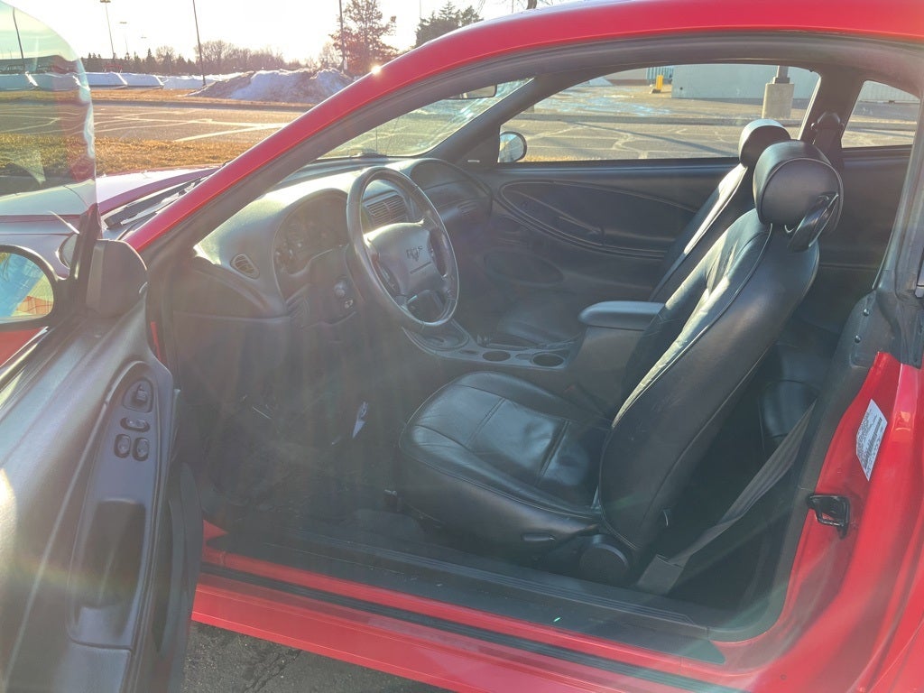 2002 Ford Mustang V6