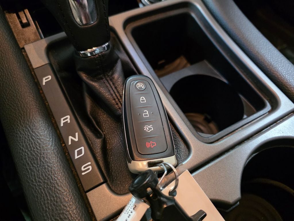 2018 Ford Taurus SEL