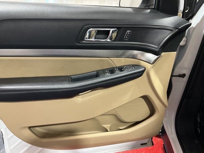 2017 Ford Explorer Base