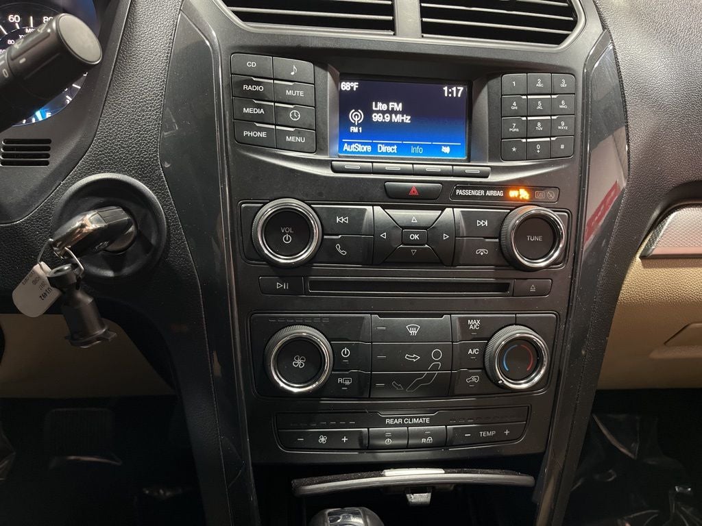 2017 Ford Explorer Base