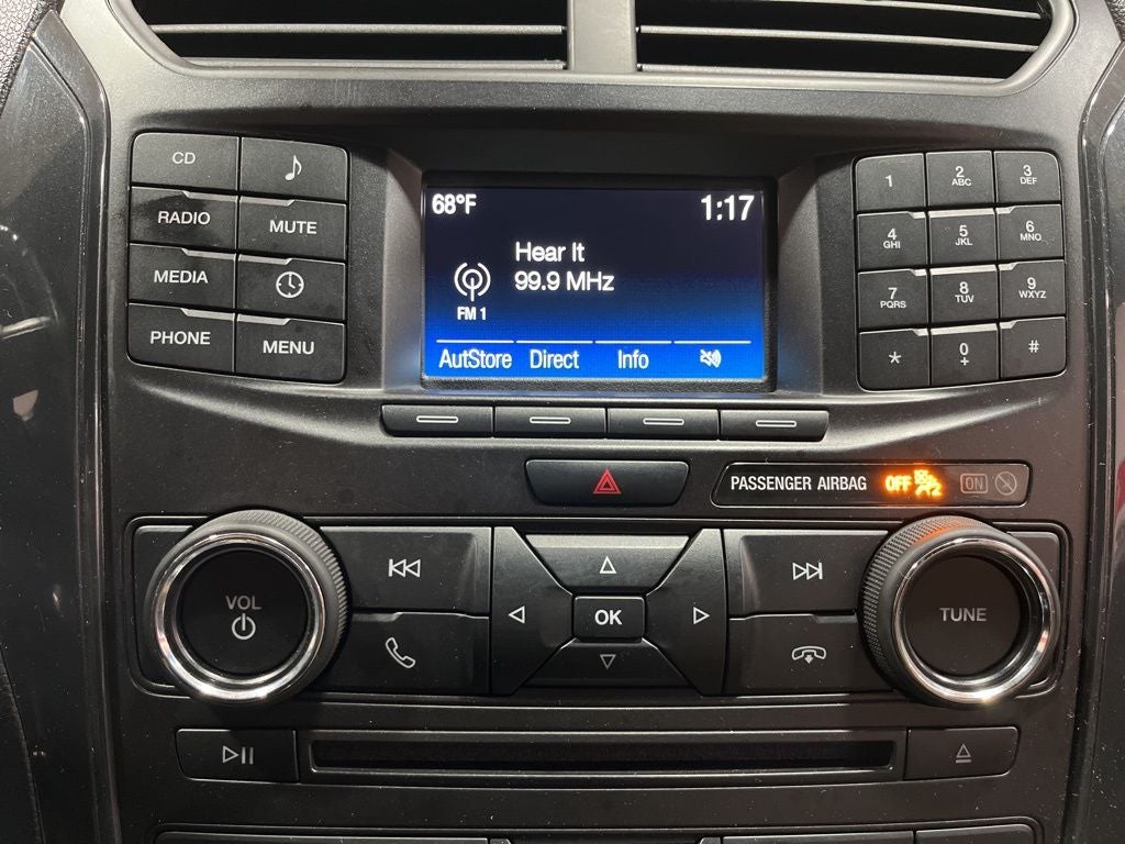 2017 Ford Explorer Base