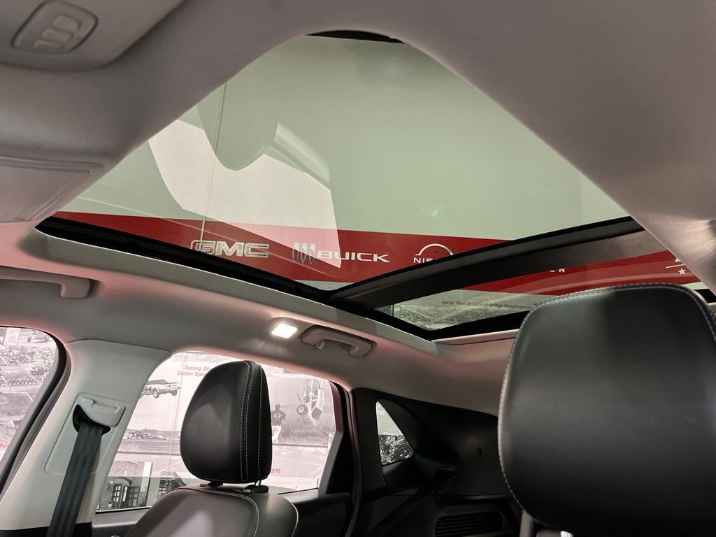 2021 Ford Escape Hybrid Titanium