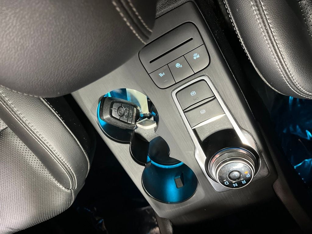 2021 Ford Escape Hybrid Titanium