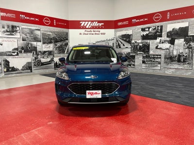 2020 Ford Escape SE