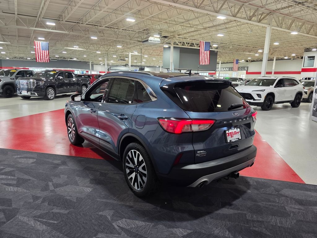 2020 Ford Escape SEL