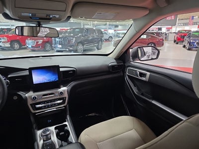 2021 Ford Explorer Base