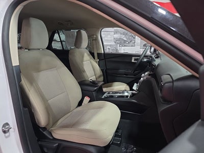 2021 Ford Explorer Base