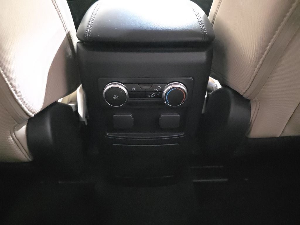 2021 Ford Explorer Base