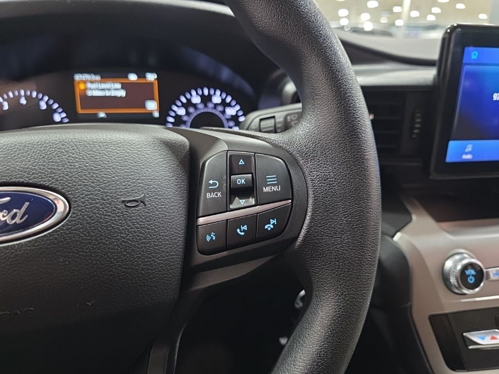 2021 Ford Explorer Base