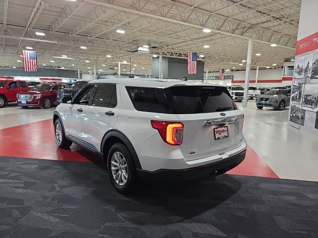 2021 Ford Explorer Base