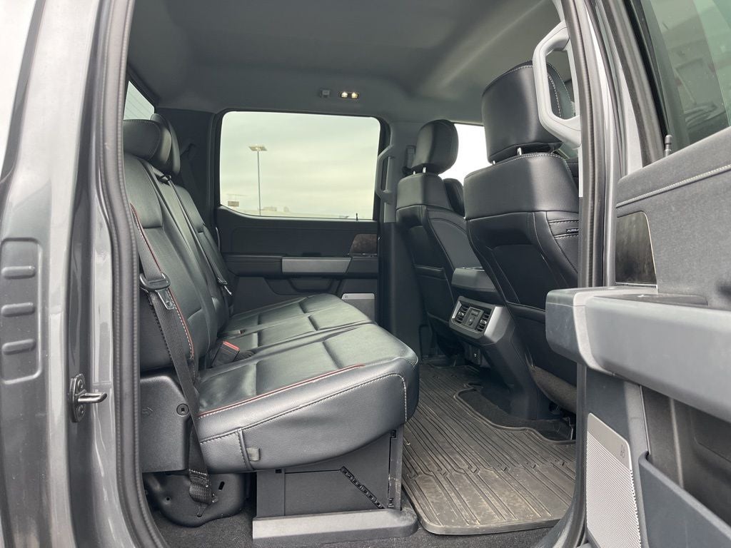 2023 Ford F-350SD Lariat