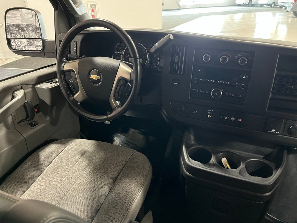2016 Chevrolet Express 2500 LS Passenger