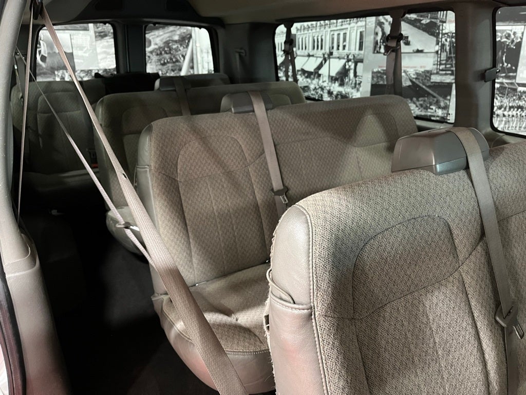 2020 Chevrolet Express 3500 LS Passenger