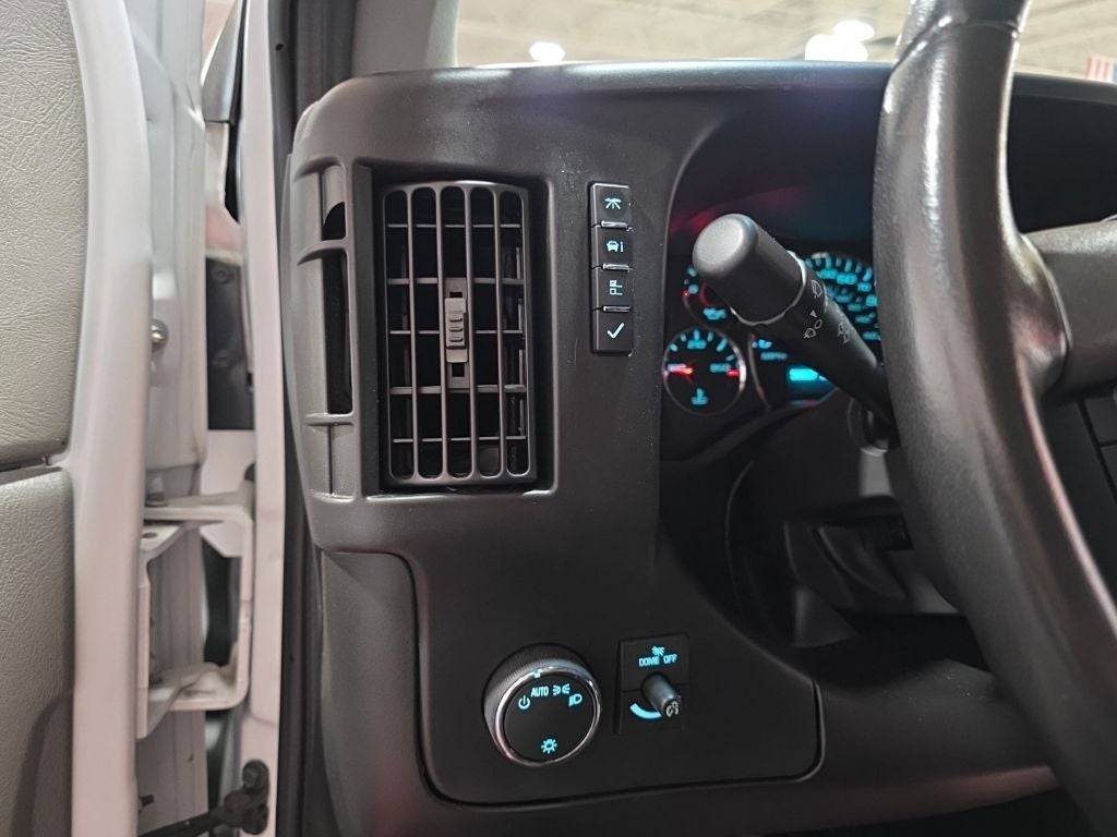 2023 Chevrolet Express 3500 LS CarBravo Certified