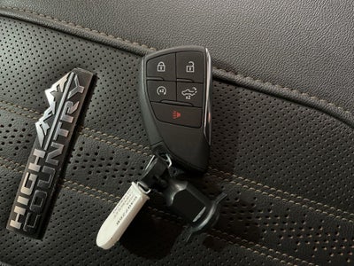 2024 Chevrolet Silverado 3500HD High Country