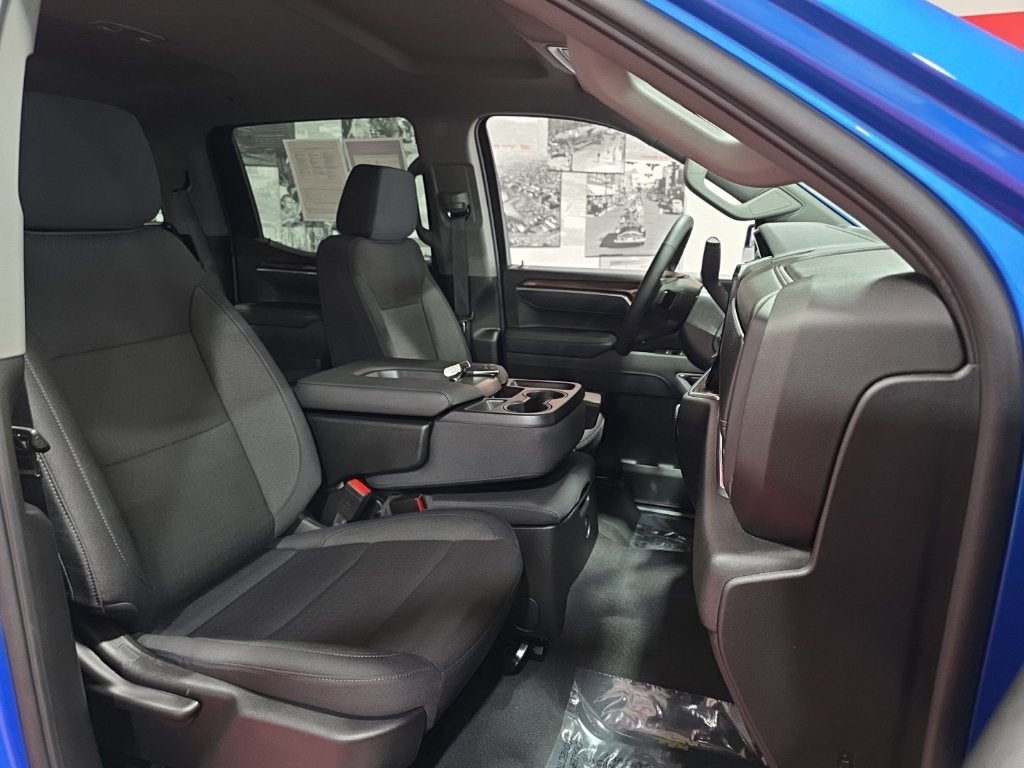 2026 Chevrolet Silverado 1500 LT LT1