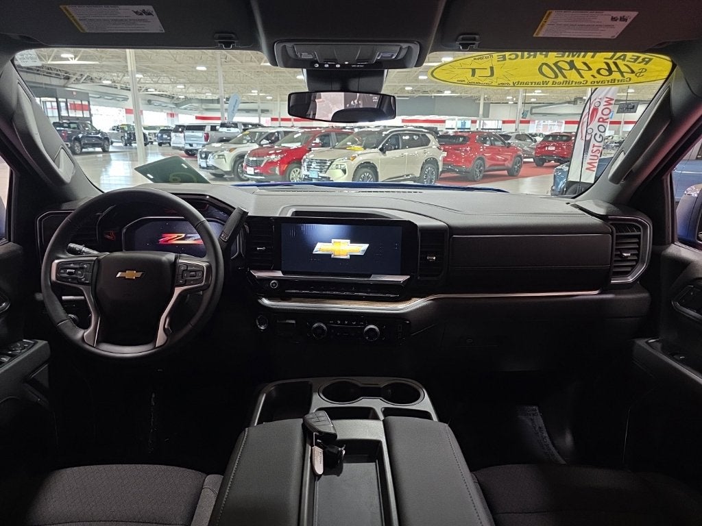 2026 Chevrolet Silverado 1500 LT LT1