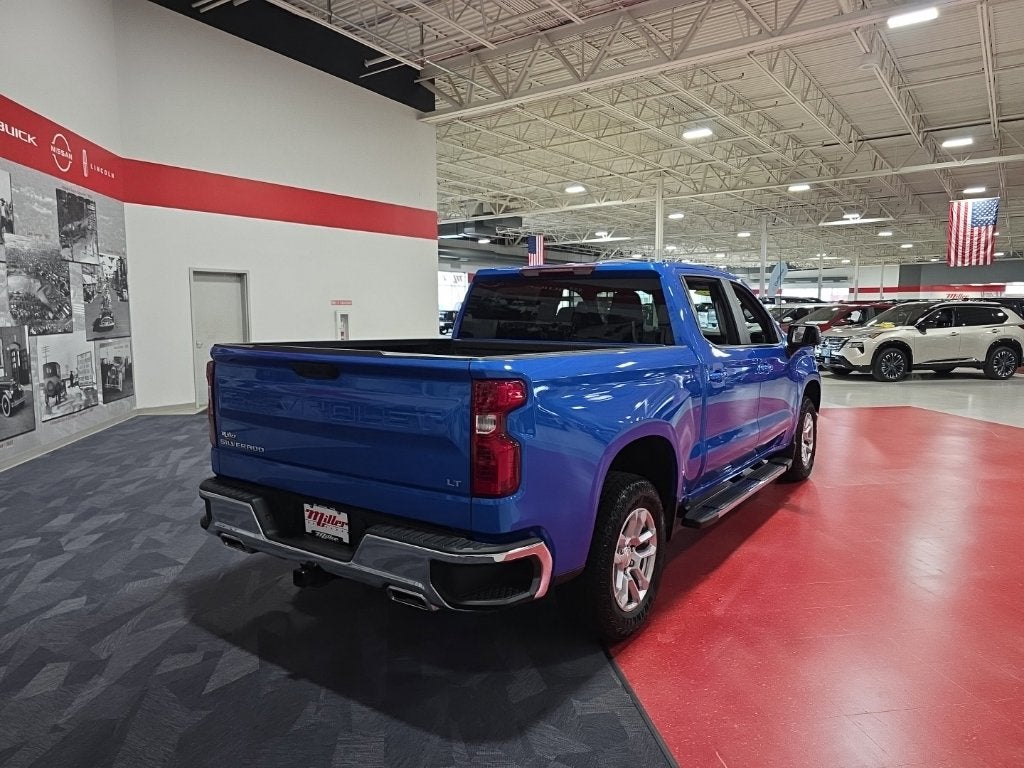 2026 Chevrolet Silverado 1500 LT LT1