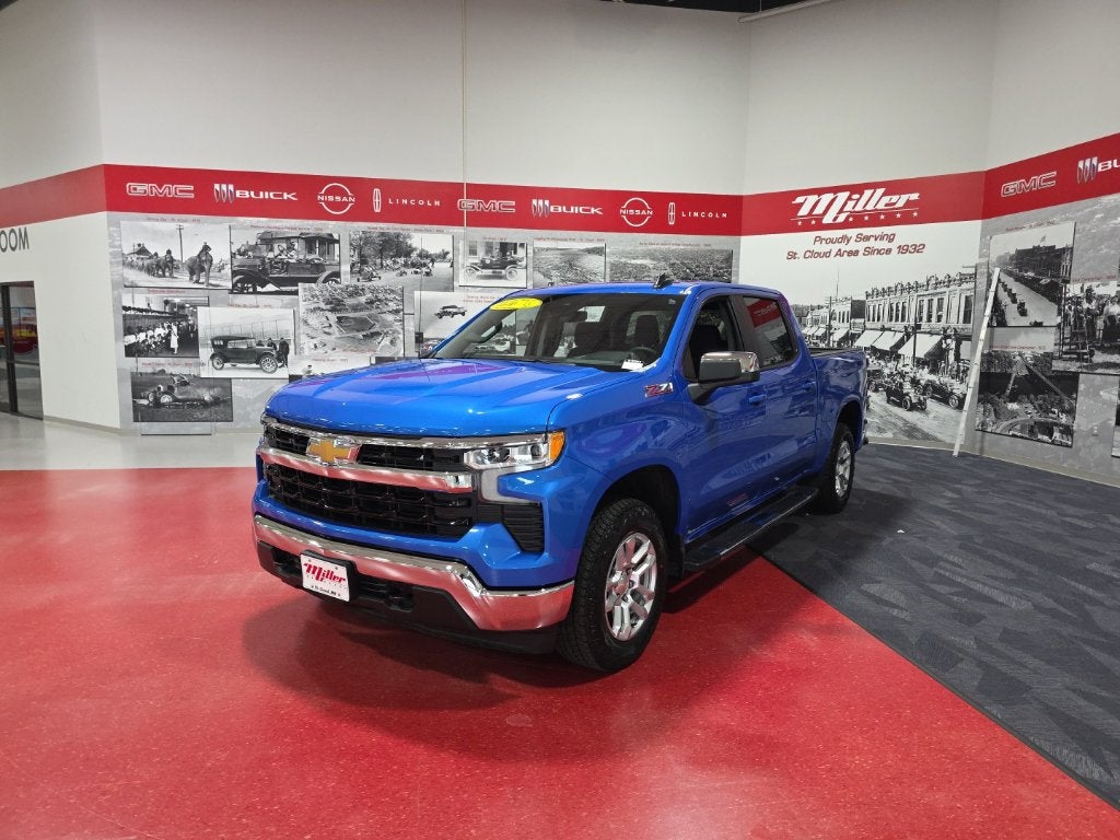 2026 Chevrolet Silverado 1500 LT LT1