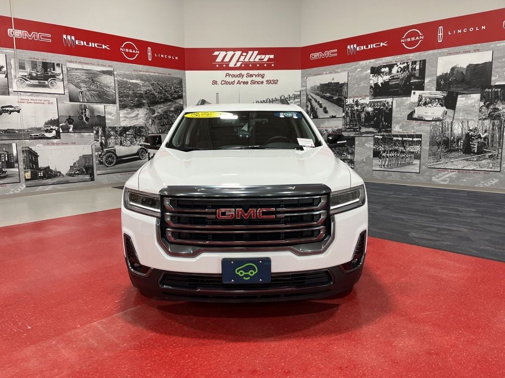 2023 GMC Acadia AT4