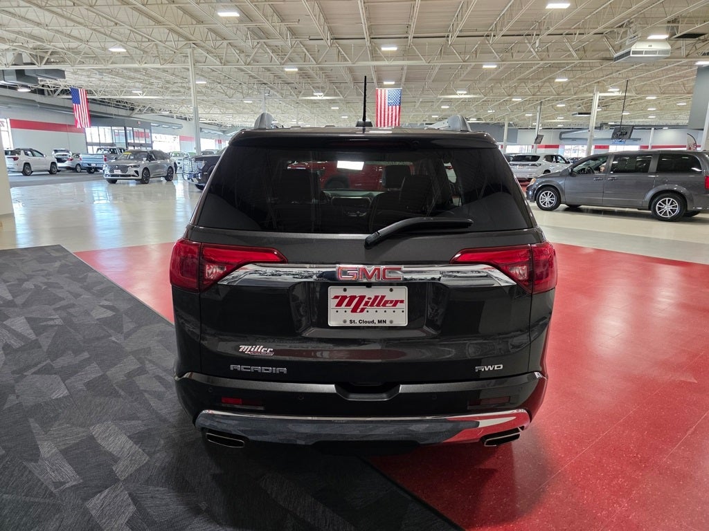 2019 GMC Acadia Denali