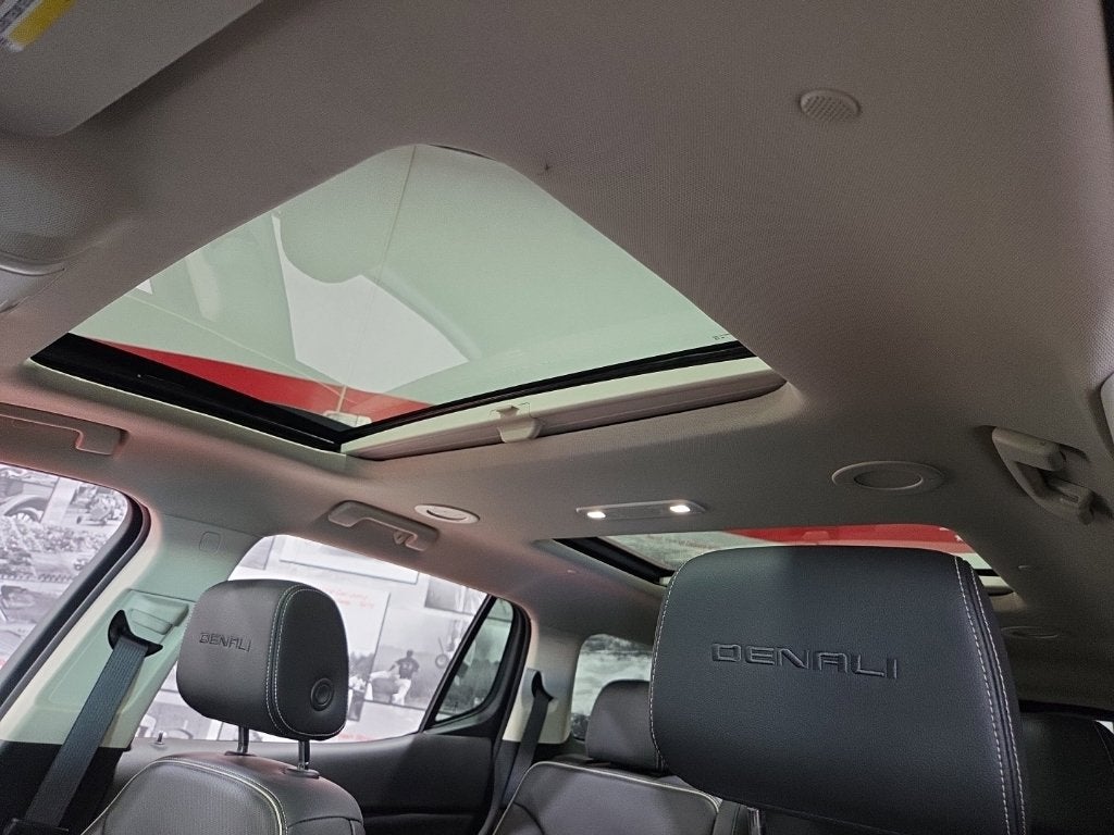 2023 GMC Acadia Denali Carbravo GM CPO
