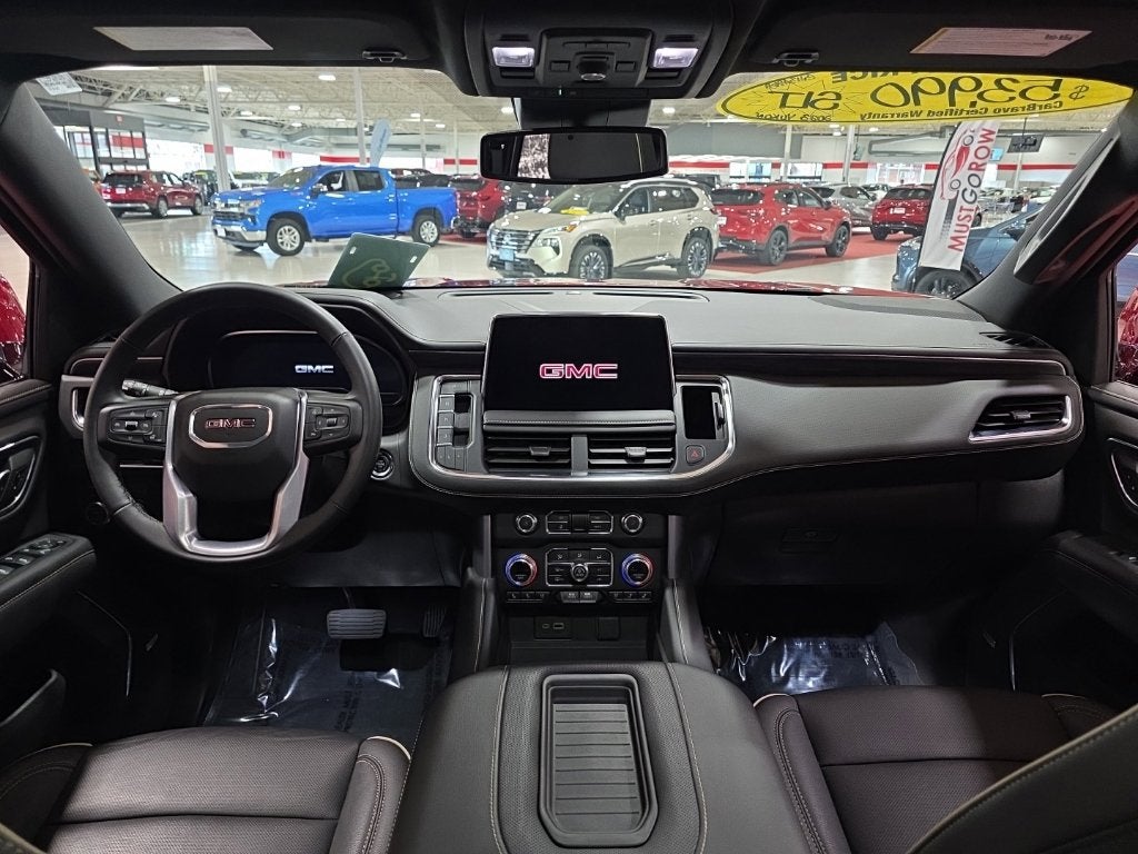 2023 GMC Yukon SLT
