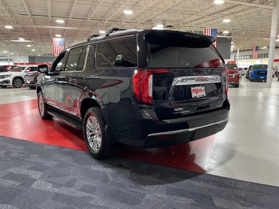 2022 GMC Yukon XL SLT