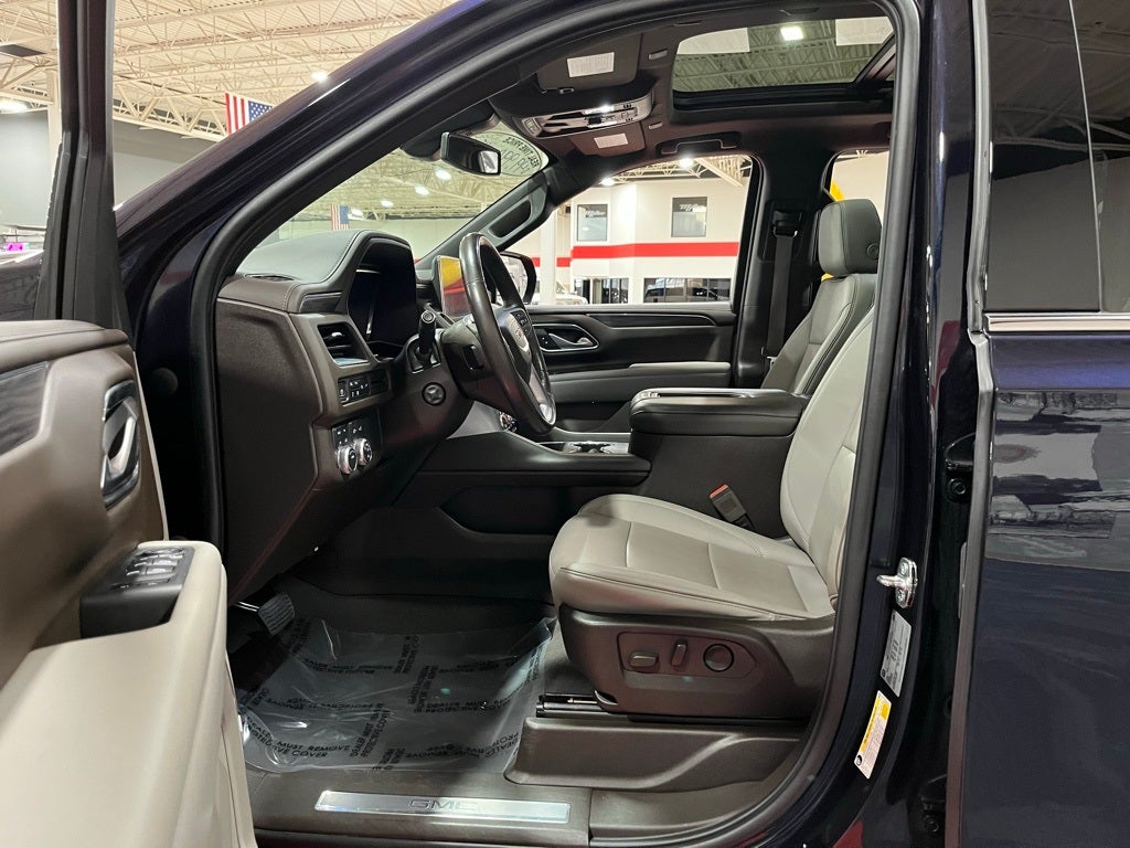 2022 GMC Yukon XL SLT