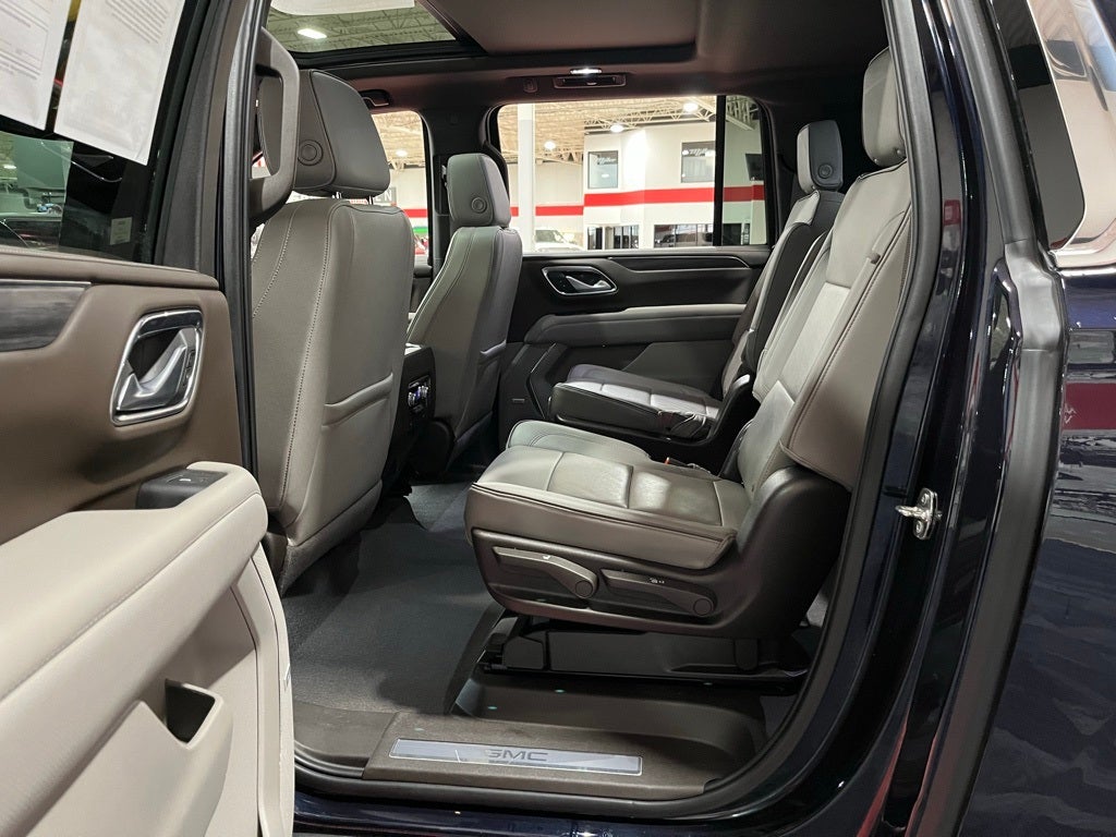 2022 GMC Yukon XL SLT