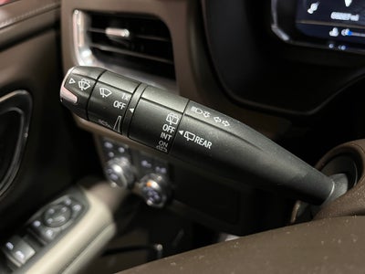 2022 GMC Yukon XL SLT