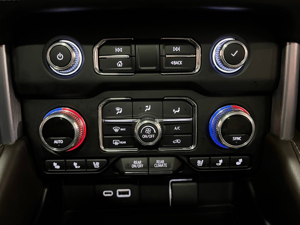 2022 GMC Yukon XL SLT