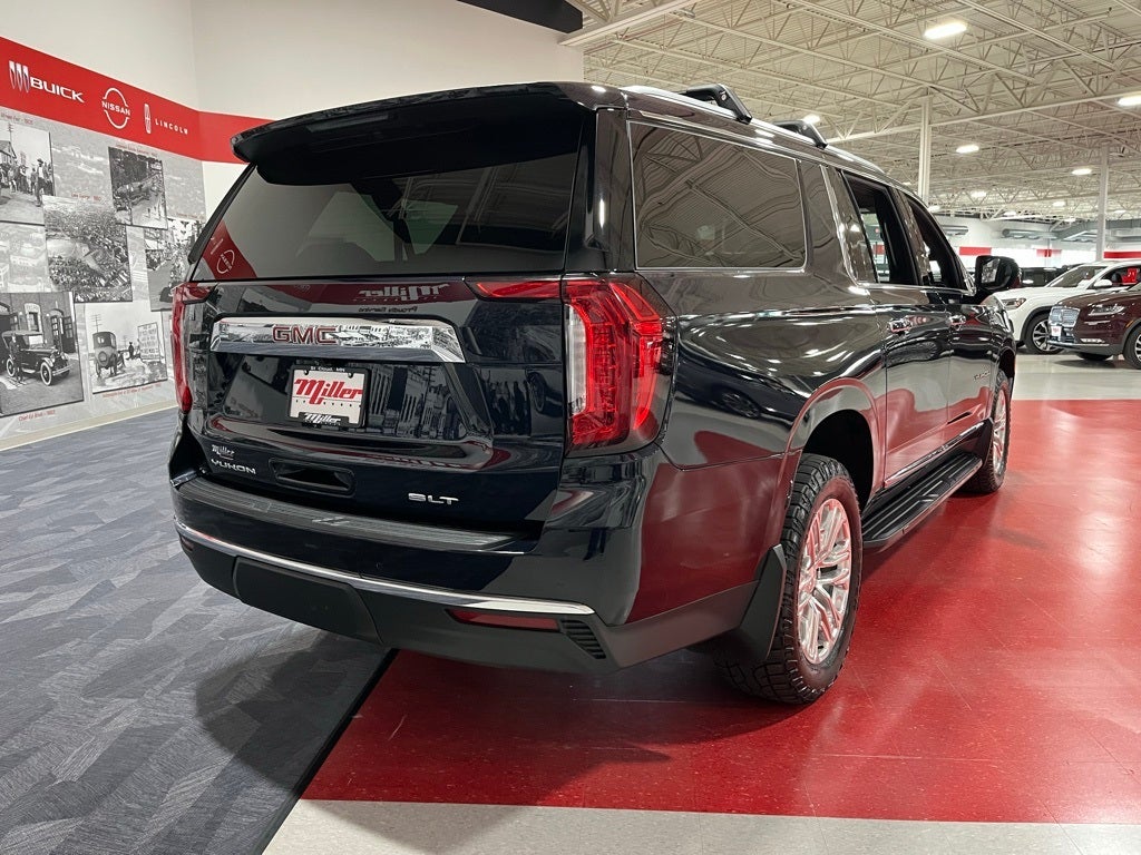 2022 GMC Yukon XL SLT
