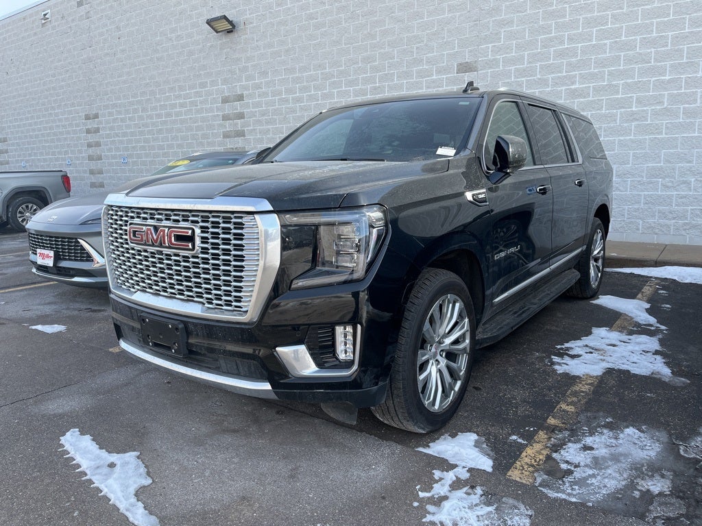 2023 GMC Yukon XL Denali