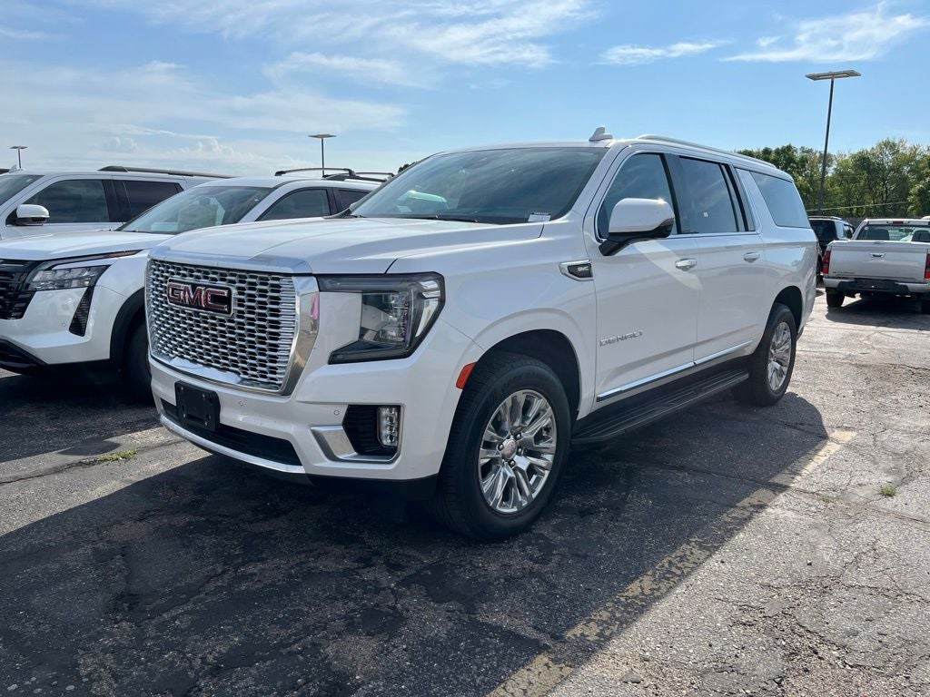 2023 GMC Yukon XL Denali