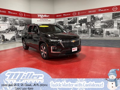 2023 Chevrolet Traverse LT Leather