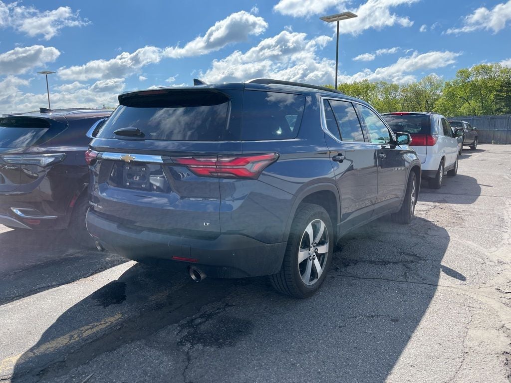 2022 Chevrolet Traverse LT Leather