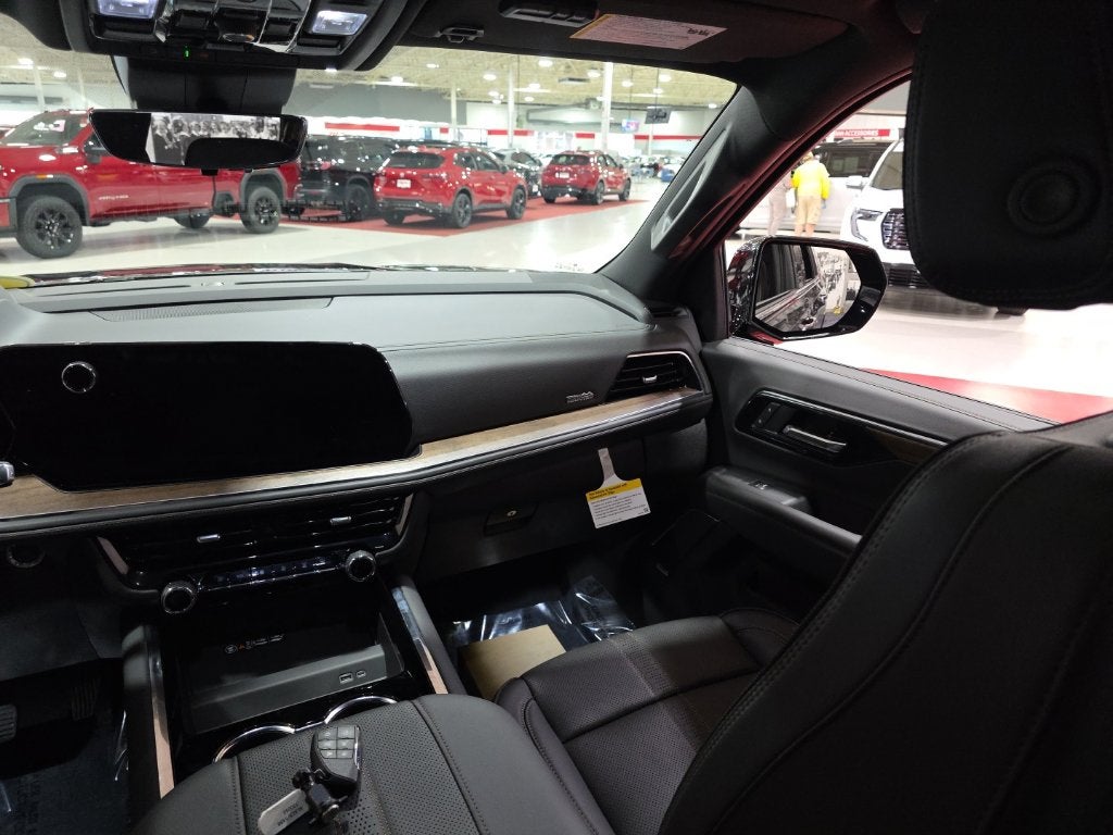 2026 Chevrolet Tahoe High Country Carbravo GM CPO