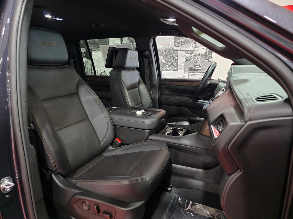 2024 Chevrolet Suburban High Country CarBravo Certified
