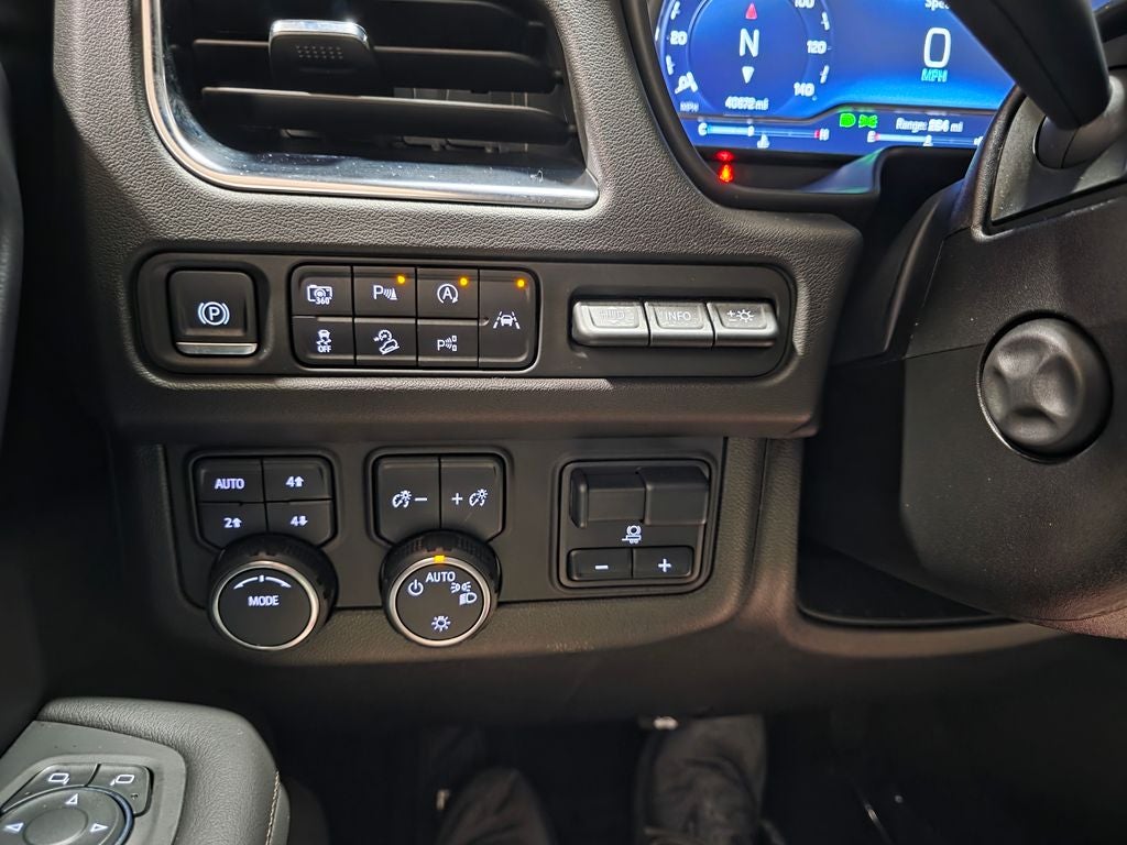 2024 Chevrolet Suburban High Country CarBravo Certified