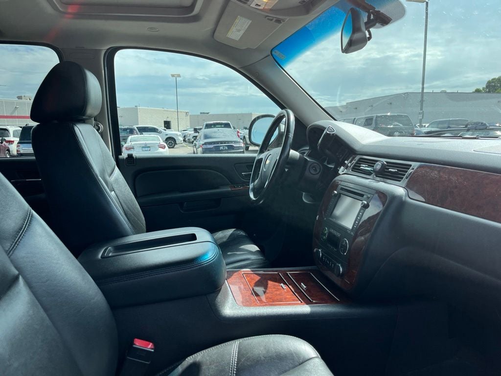 2014 Chevrolet Suburban 1500 LTZ