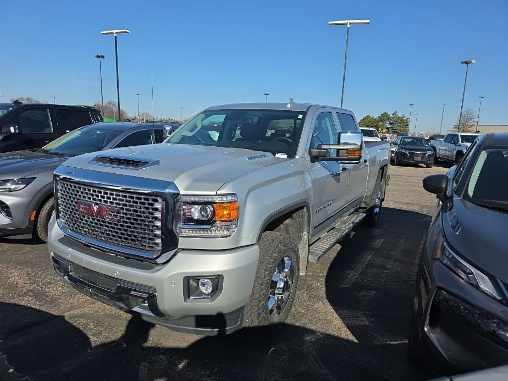 2017 GMC Sierra 3500HD Denali