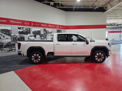 2024 GMC Sierra 3500HD Denali
