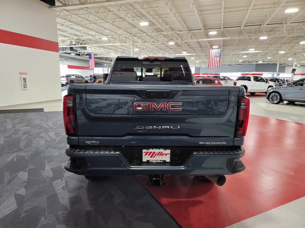2024 GMC Sierra 3500HD Denali